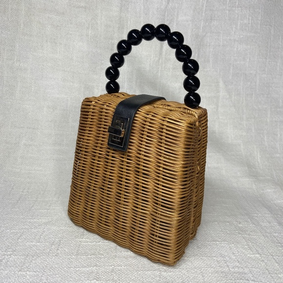 Small Straw Rattan Wicker Bag with Black Bead Handle & Twist Clasp Closure - Picture 1 of 13